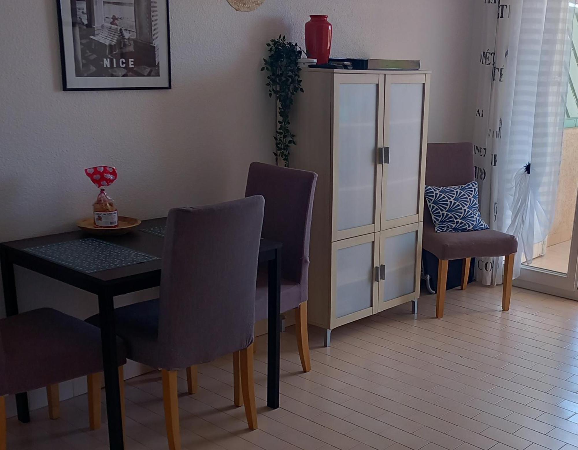 Appartement Vue Mer Piscines Parking Les Coraux Agay Plage Saint-Raphael  Ngoại thất bức ảnh